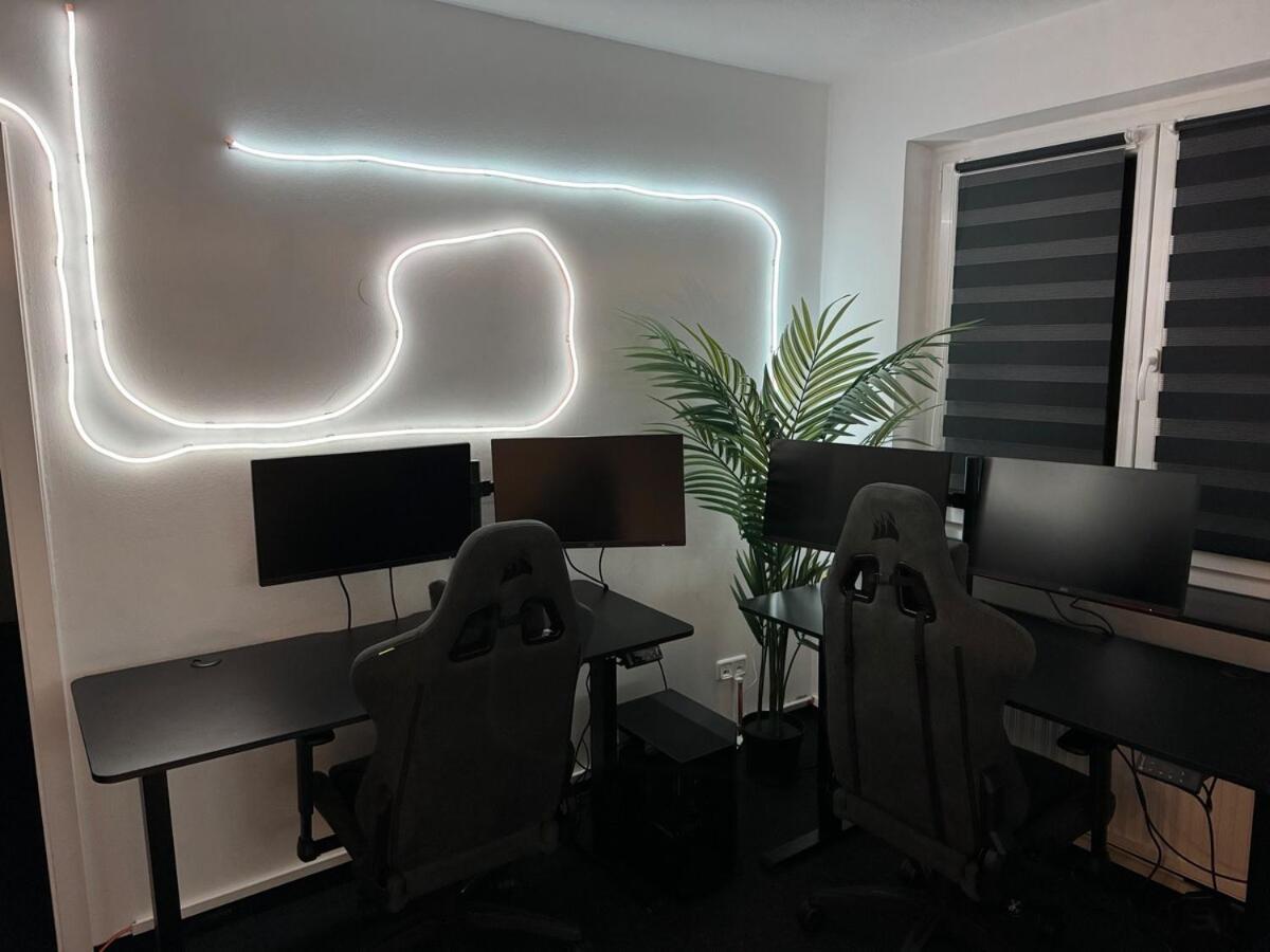 World Of Esport Apartment Байройт Екстериор снимка